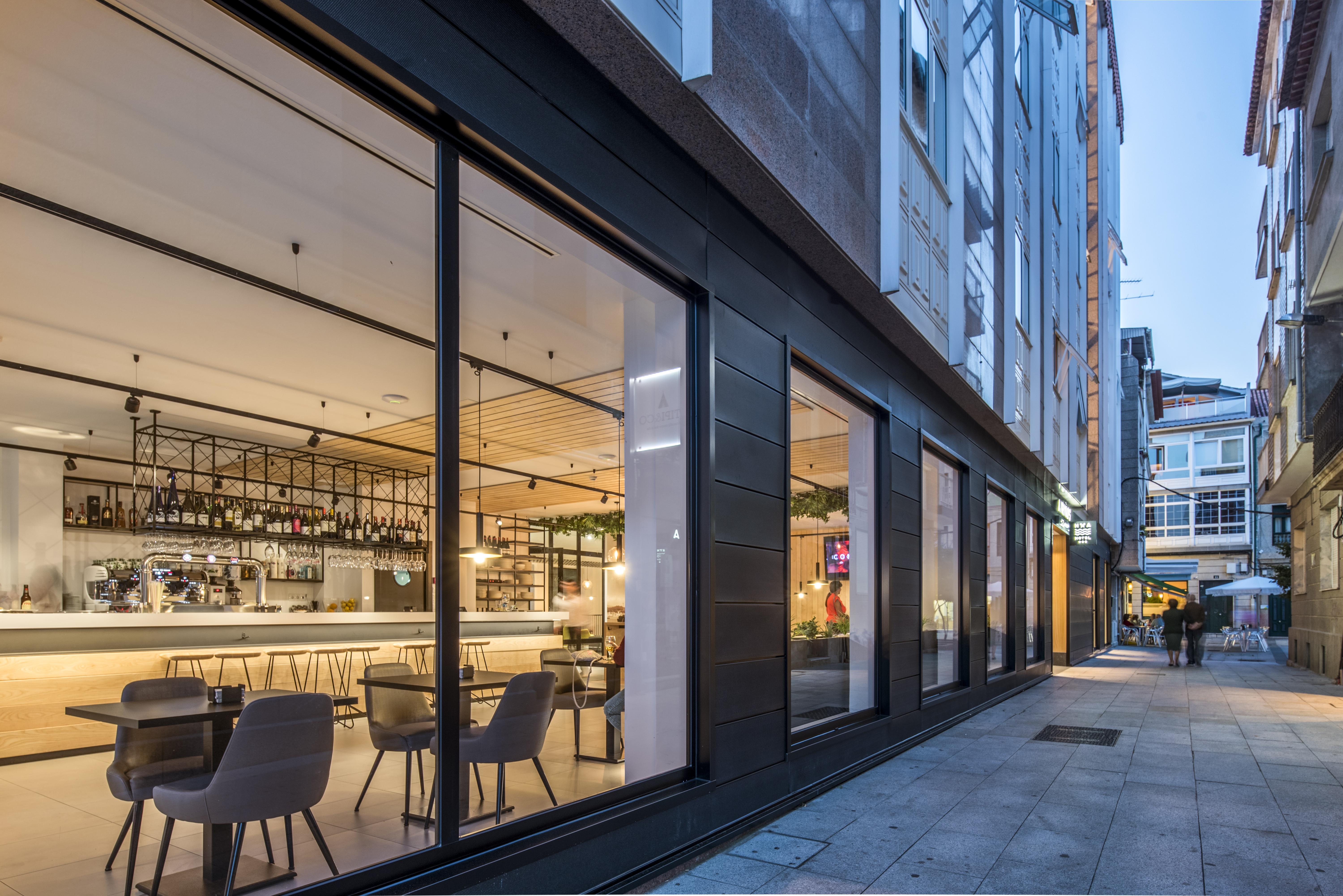 Hotel Airinos 3* 坎加斯德穆拉索 外观 照片