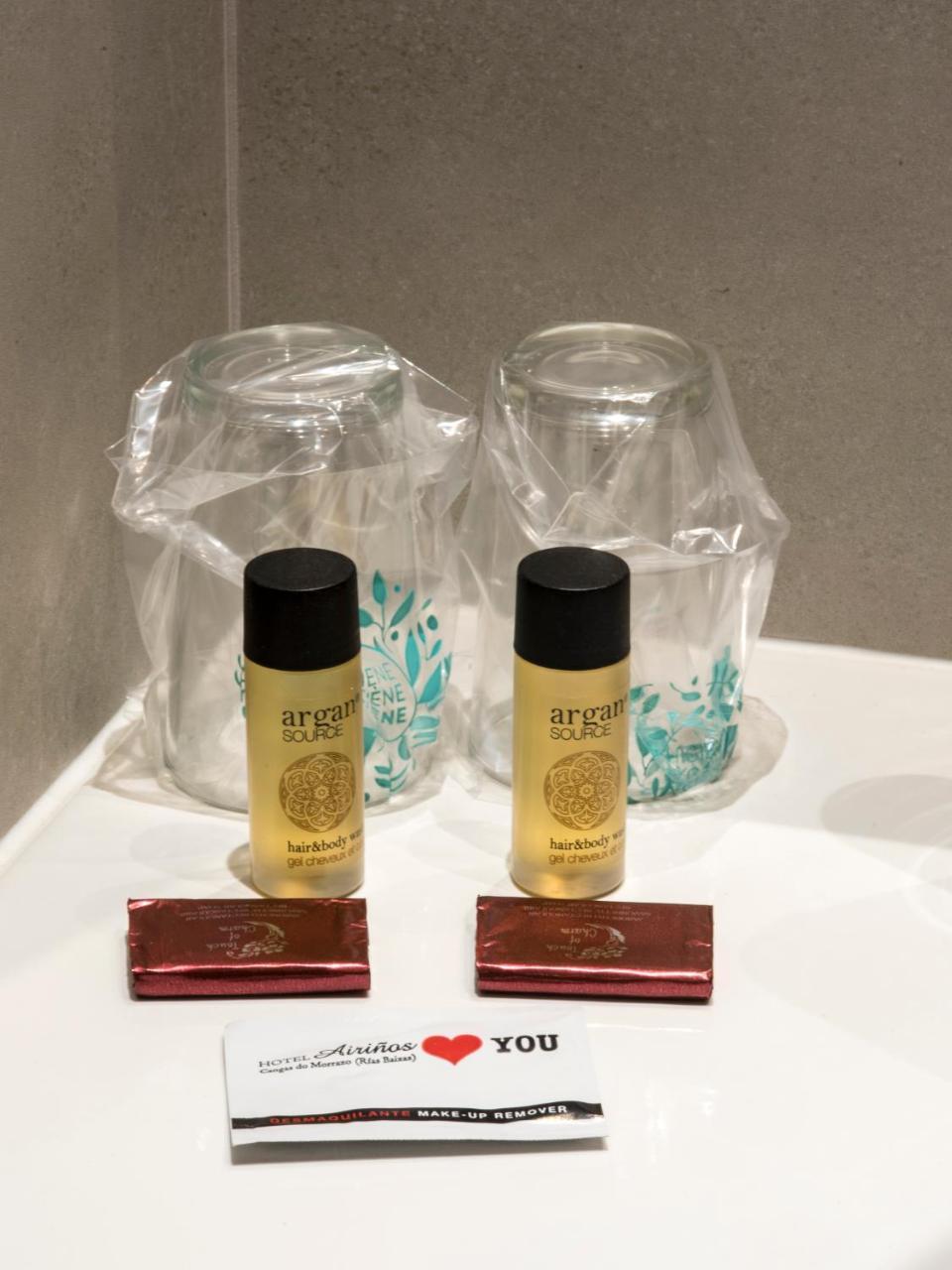 Hotel Airinos 3* 坎加斯德穆拉索 外观 照片
