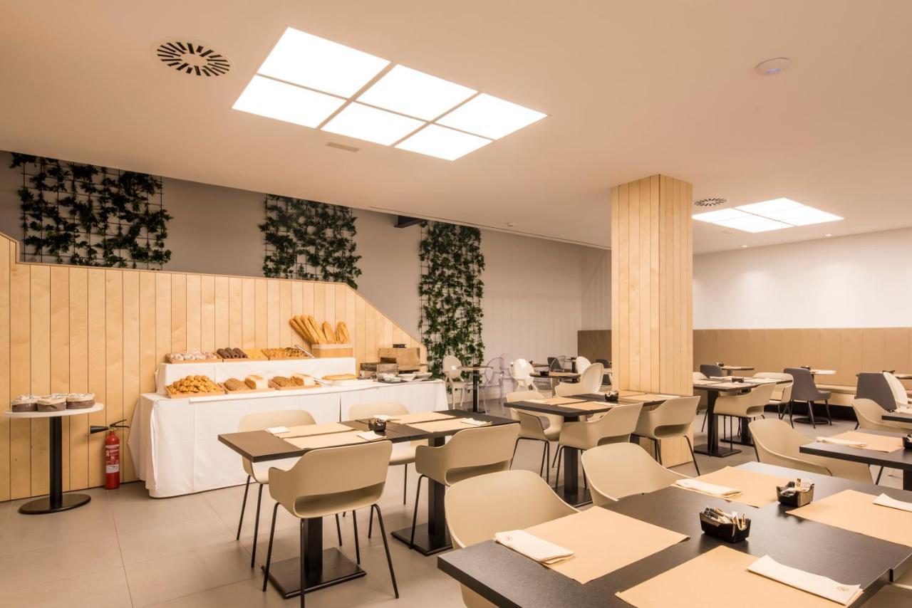 Hotel Airinos 3* 坎加斯德穆拉索 外观 照片